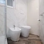 Casa Chicca Monti - Idromassaggio 900 M Colosseo Roma