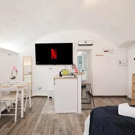 Casa Chicca Monti - Idromassaggio 900 M Colosseo