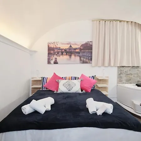 Casa Chicca Monti - Idromassaggio 900 M Colosseo Řím