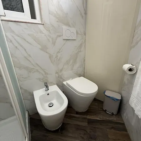 Casa Chicca Monti- Idromassaggio 900 M Colosseo